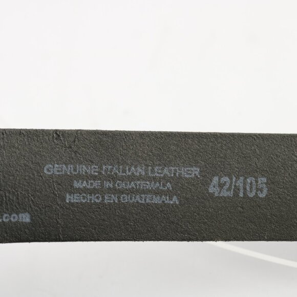 Levis Mens Belt Size 42 Pebbled Black Leather 1 1/4" Width Barrel Buckle Casual - Picture 9 of 12